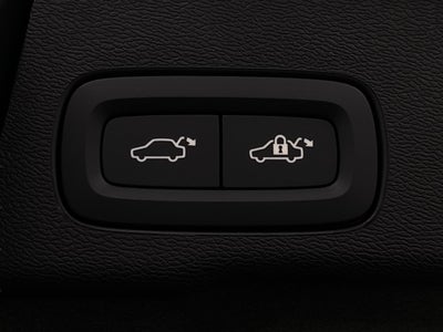 2026 Volvo XC60 B5 AWD Plus