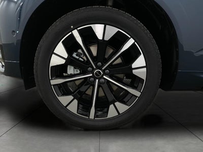 2026 Volvo XC60 B5 AWD Plus
