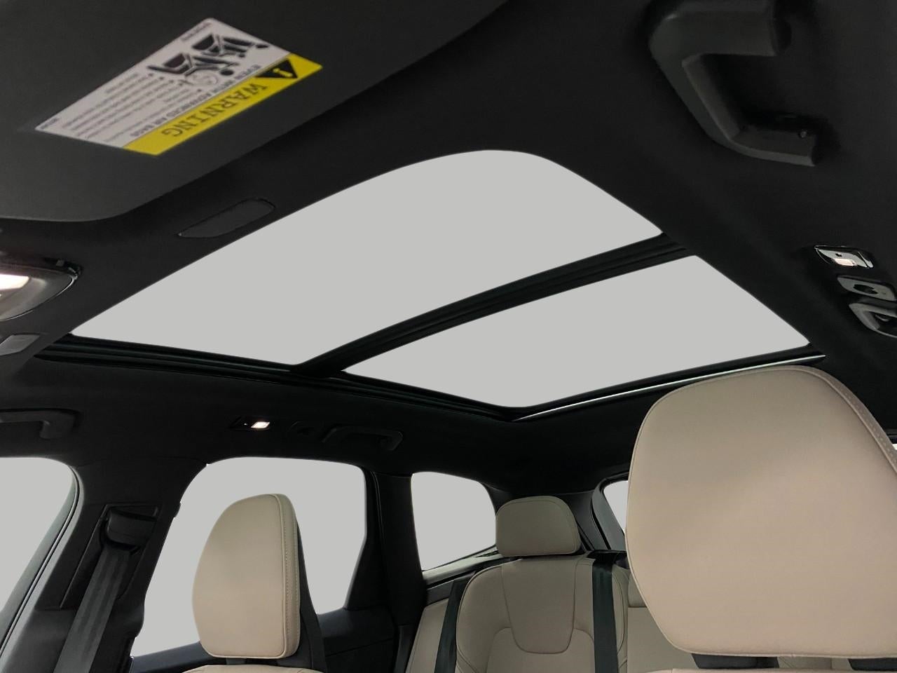 2026 Volvo XC60 B5 AWD Plus