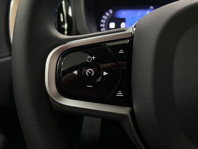 2026 Volvo XC60 B5 AWD Plus