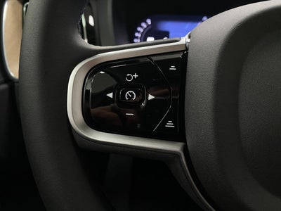 2026 Volvo XC60 B5 AWD Plus