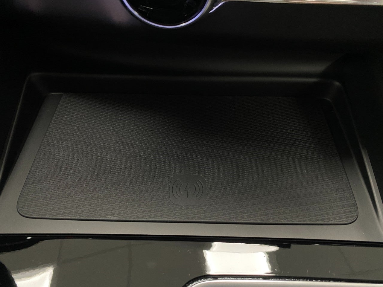 2026 Volvo XC60 B5 AWD Plus