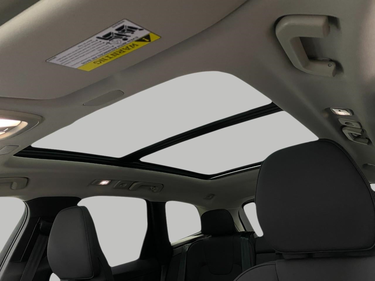 2026 Volvo XC60 B5 AWD Plus