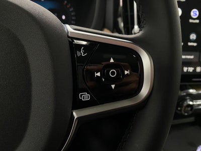 2026 Volvo XC60 B5 AWD Plus