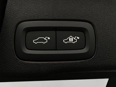 2026 Volvo XC60 B5 AWD Plus