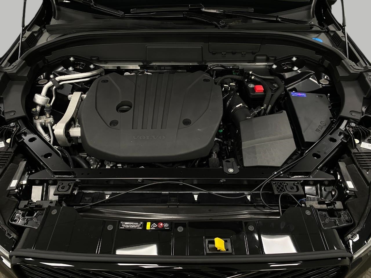 2026 Volvo XC60 B5 AWD Plus