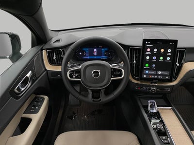 2026 Volvo XC60 B5 AWD Plus