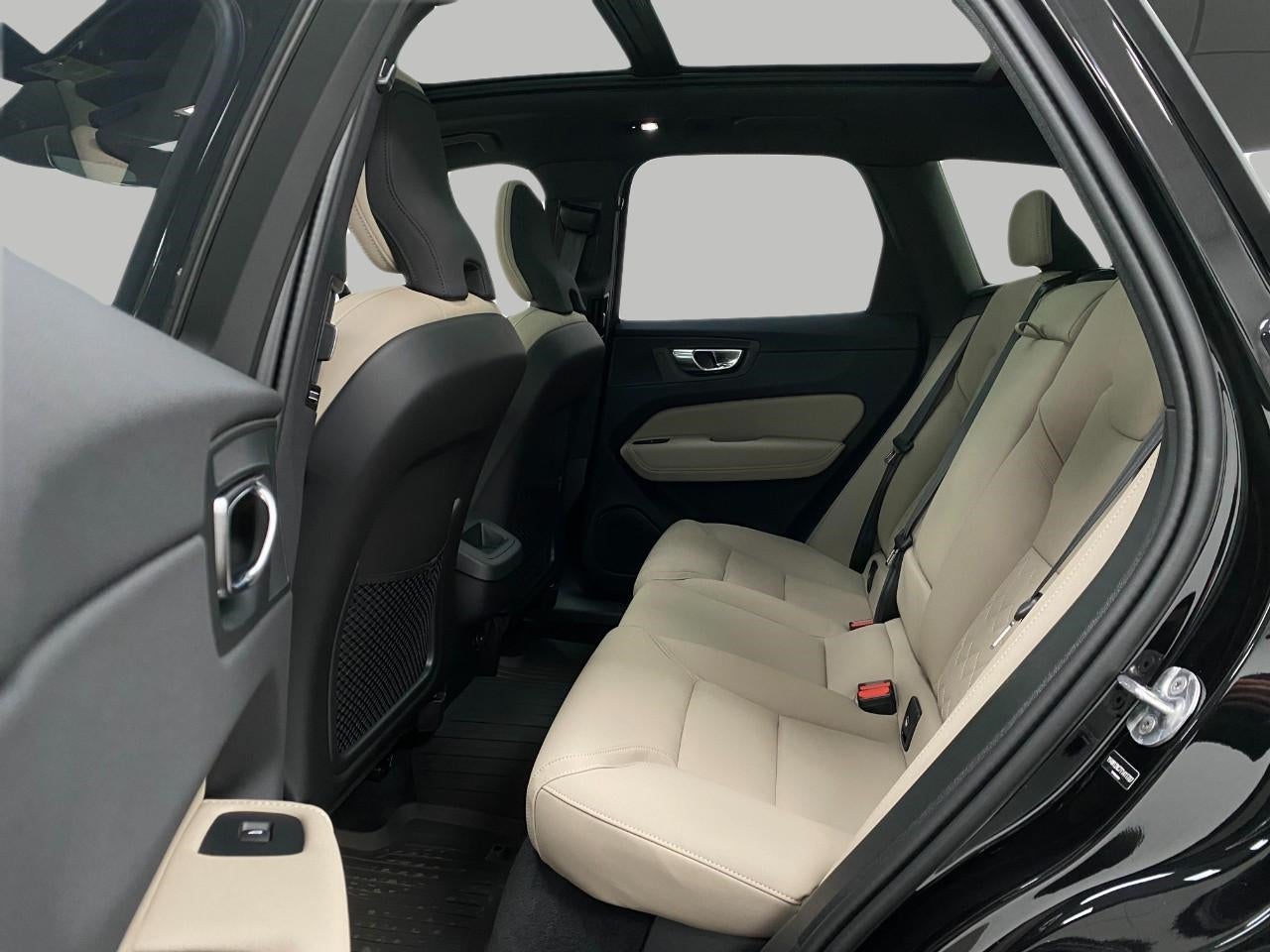 2026 Volvo XC60 B5 AWD Plus