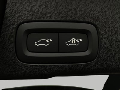 2026 Volvo XC60 B5 AWD Plus