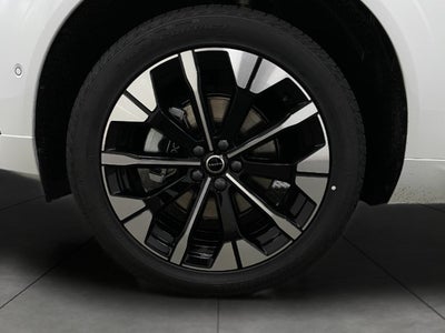 2026 Volvo XC60 B5 AWD Plus