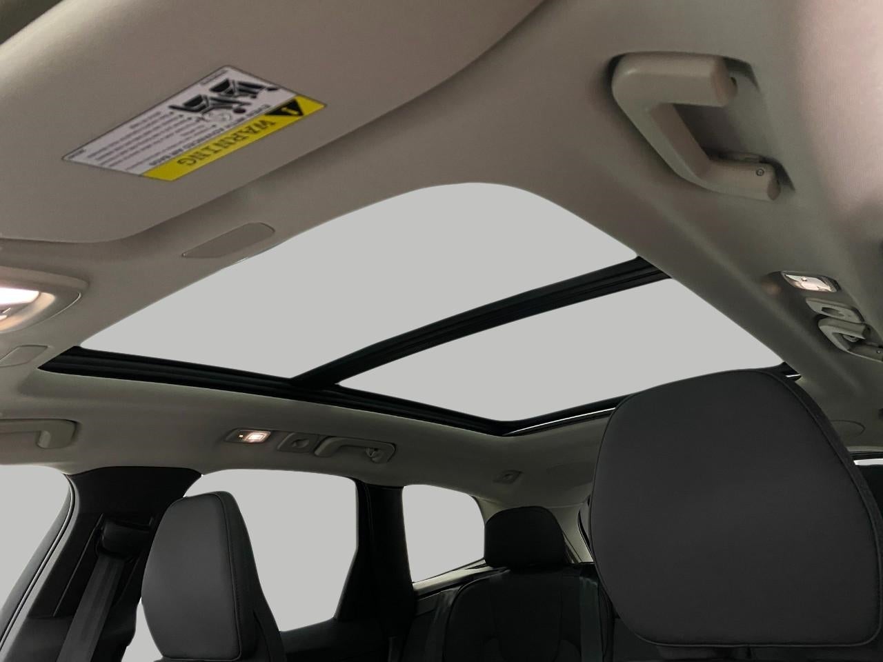 2026 Volvo XC60 B5 AWD Plus