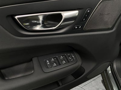 2026 Volvo XC60 B5 AWD Plus