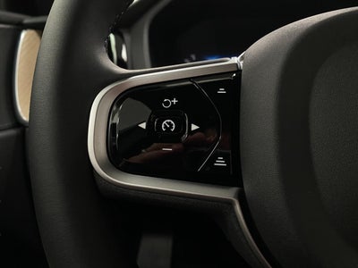 2026 Volvo XC60 B5 AWD Plus