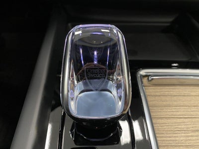 2026 Volvo XC60 B5 AWD Plus