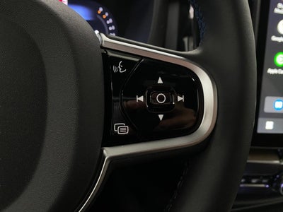 2026 Volvo XC60 B5 AWD Plus