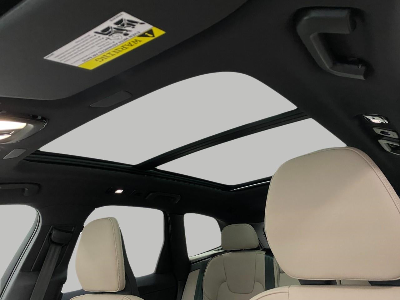 2026 Volvo XC60 B5 AWD Plus