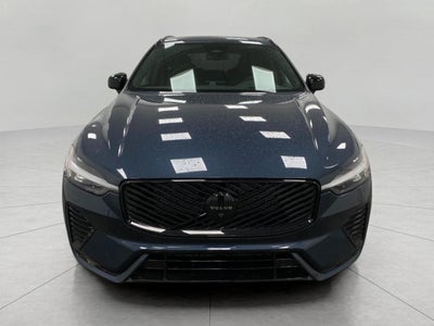 2026 Volvo XC60 B5 AWD Ultra Black Edition