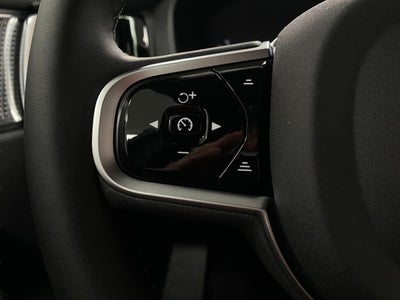 2026 Volvo XC60 B5 AWD Ultra Black Edition