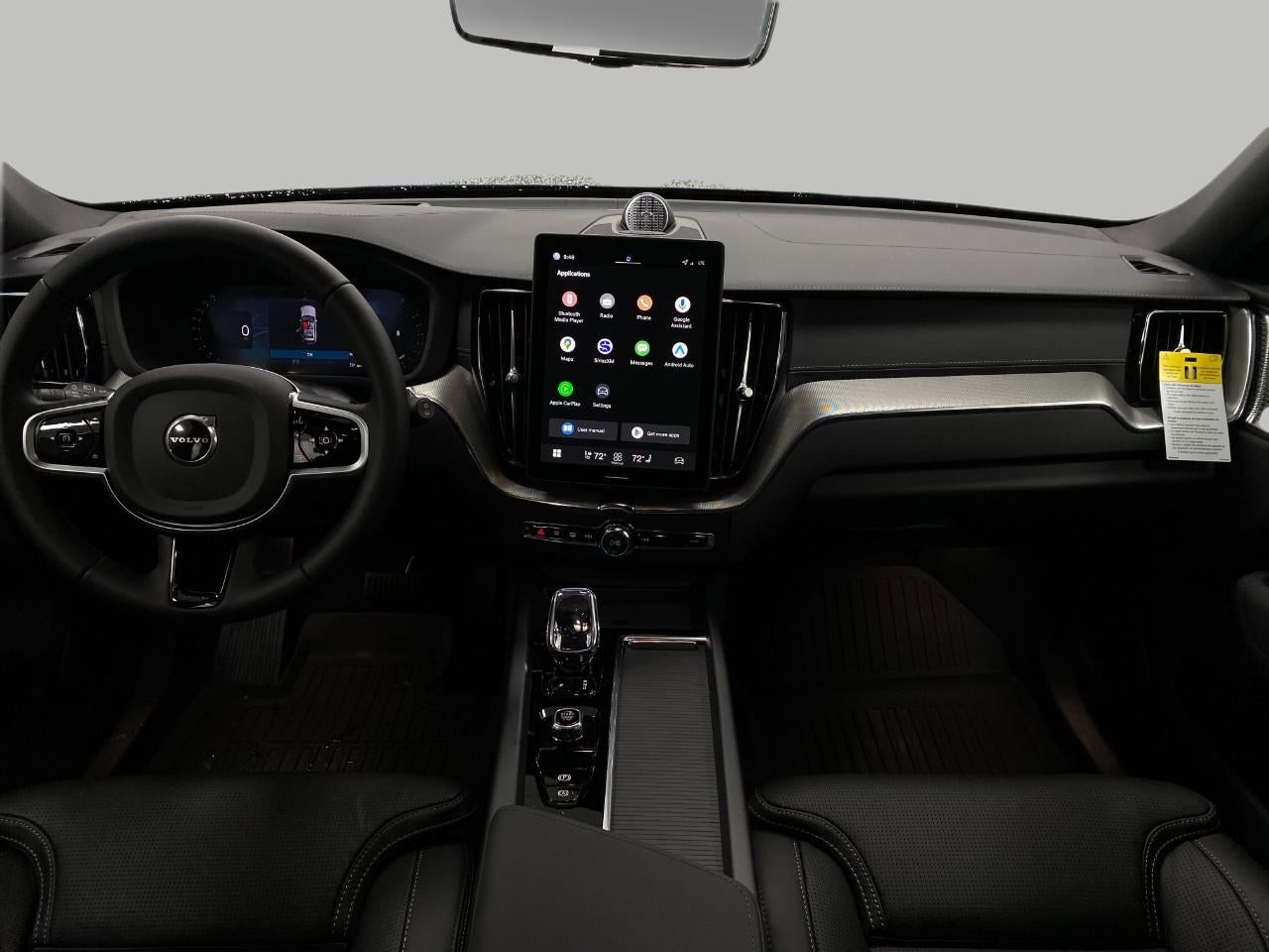 2026 Volvo XC60 B5 AWD Ultra Black Edition