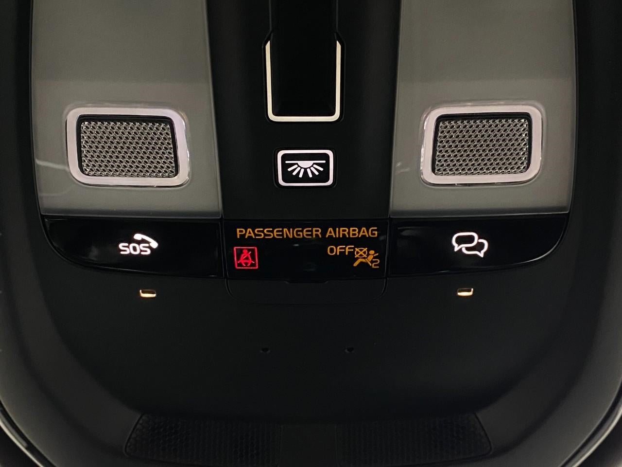 2026 Volvo XC60 B5 AWD Ultra Black Edition