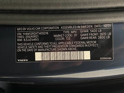 2026 Volvo XC60 B5 AWD Ultra Black Edition