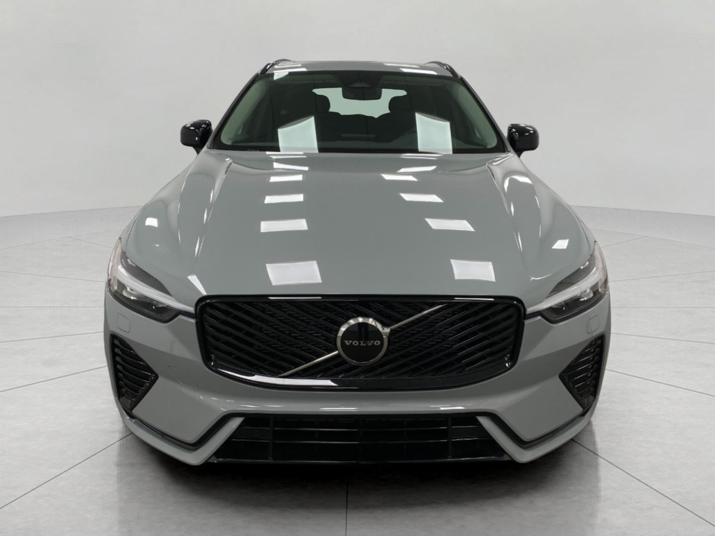 2026 Volvo XC60 B5 AWD Core