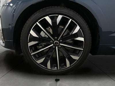2026 Volvo XC60 B5 AWD Ultra