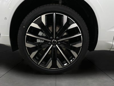 2026 Volvo XC60 B5 AWD Ultra