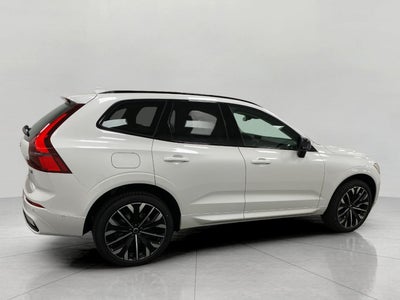 2026 Volvo XC60 B5 AWD Ultra