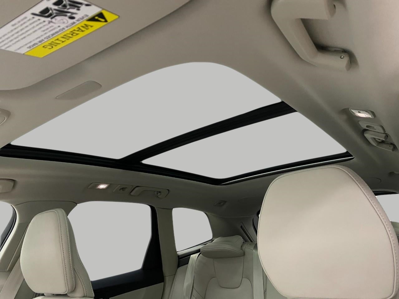 2026 Volvo XC60 B5 AWD Ultra