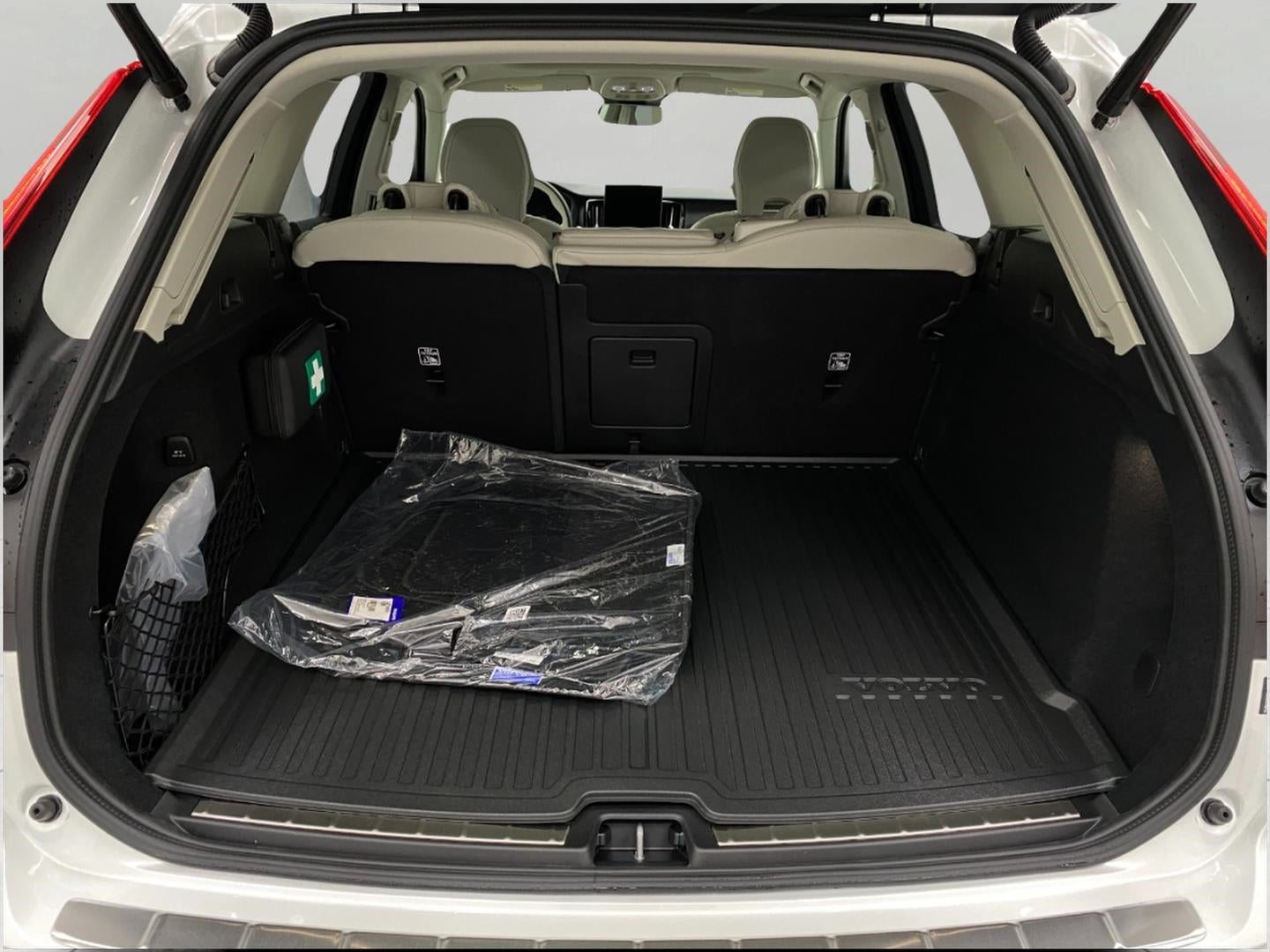 2026 Volvo XC60 B5 AWD Ultra