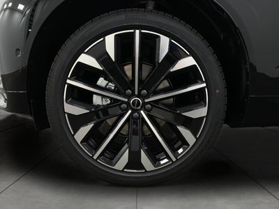 2026 Volvo XC60 B5 AWD Ultra