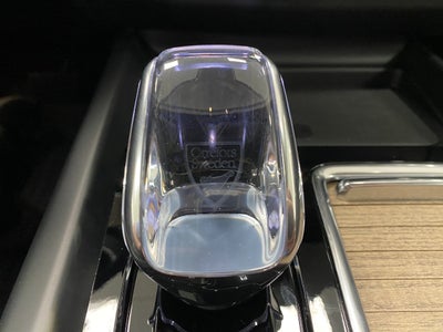 2026 Volvo XC60 B5 AWD Ultra