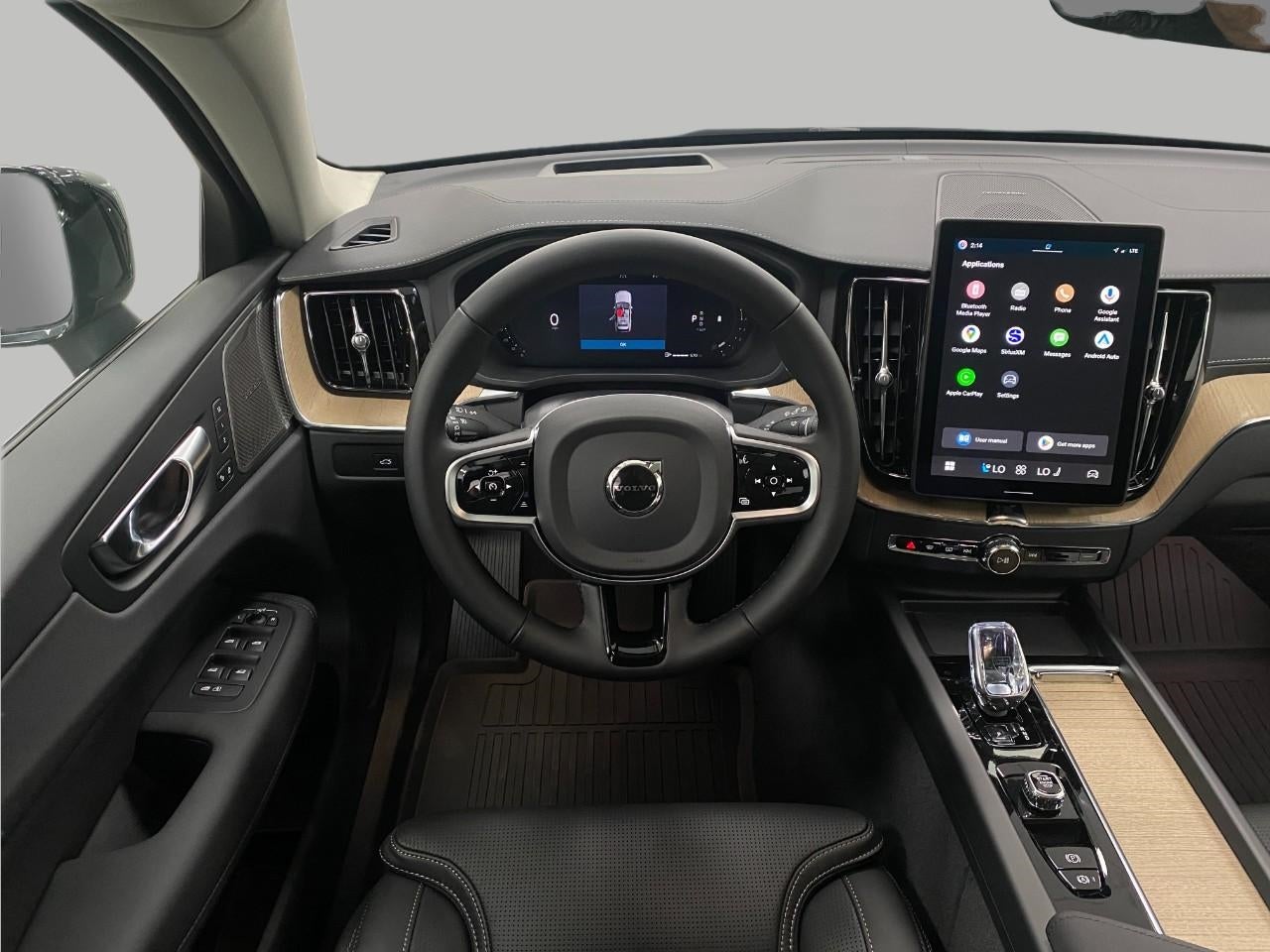 2026 Volvo XC60 B5 AWD Ultra