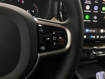 2026 Volvo XC60 B5 AWD Ultra