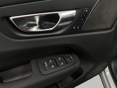 2026 Volvo XC60 B5 AWD Ultra