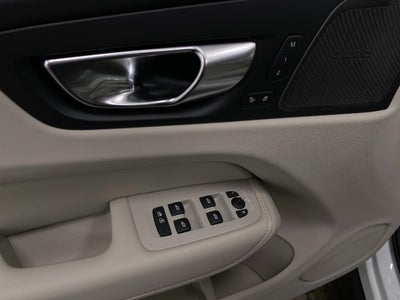 2026 Volvo XC60 B5 AWD Ultra