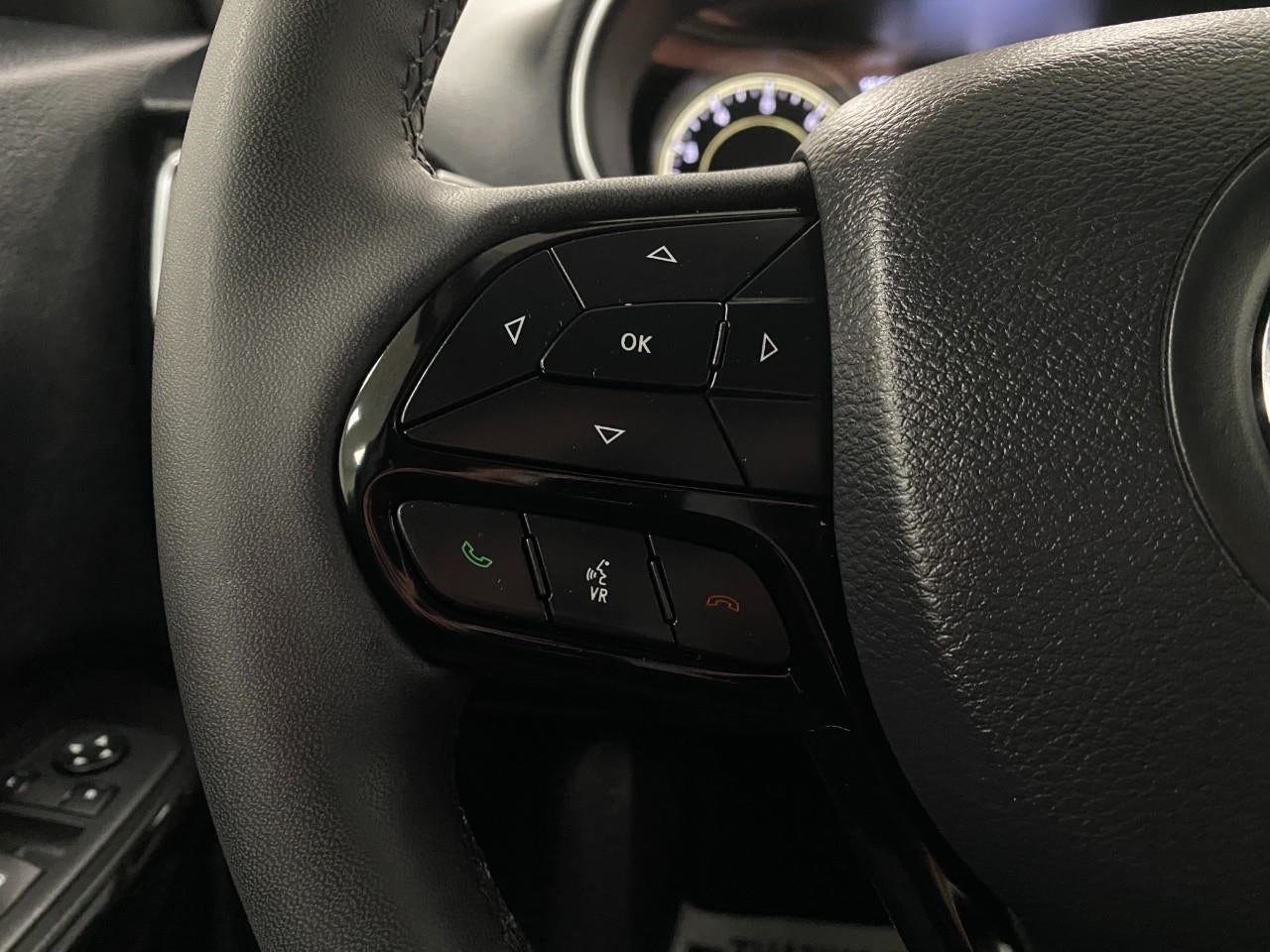 2023 Jeep Cherokee Altitude Lux 4x4