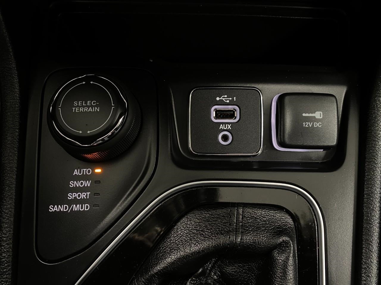 2023 Jeep Cherokee Altitude Lux 4x4