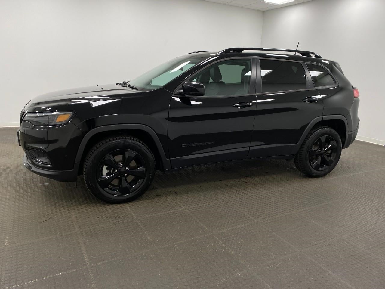 2023 Jeep Cherokee Altitude Lux 4x4