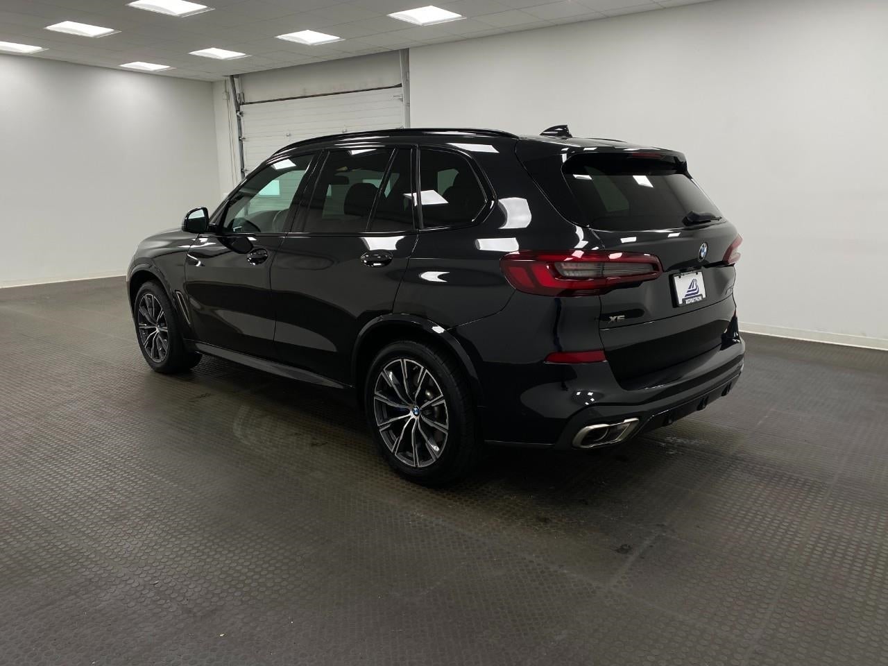 2022 BMW X5 M50i Sports Activity Vehicle
