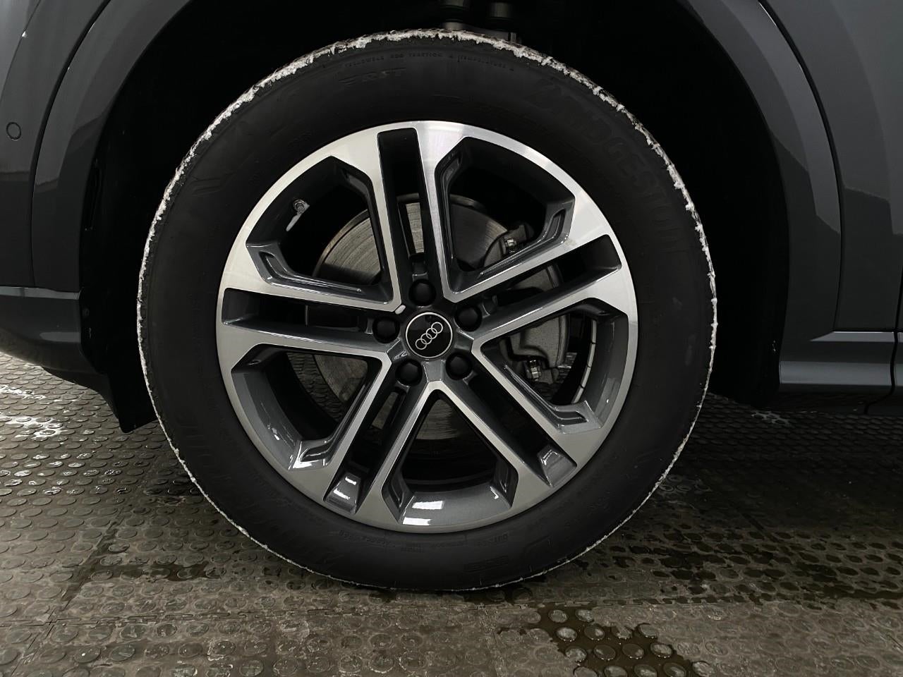 2025 Audi Q5 Premium 2.0 TFSI quattro