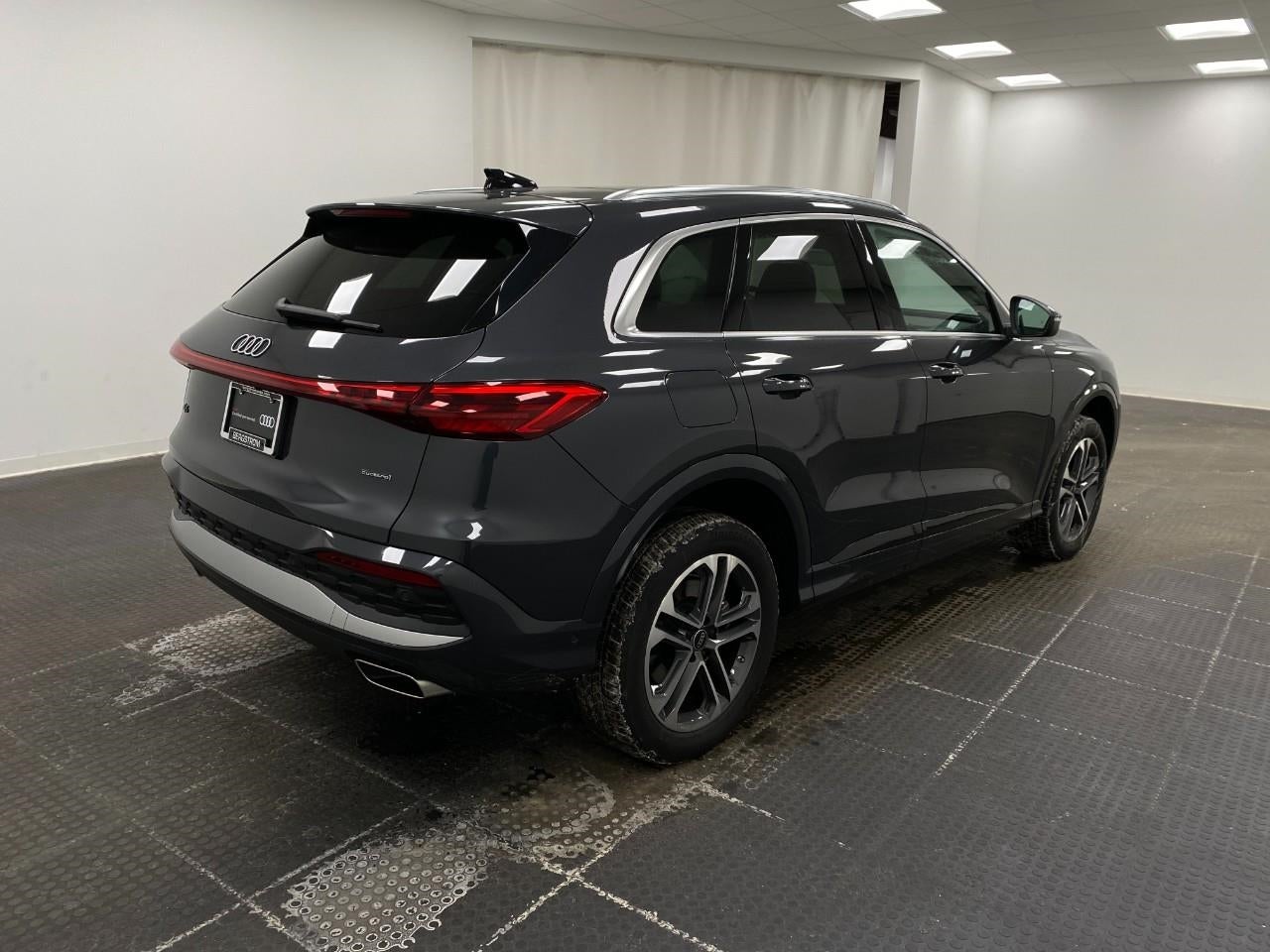 2025 Audi Q5 Premium 2.0 TFSI quattro