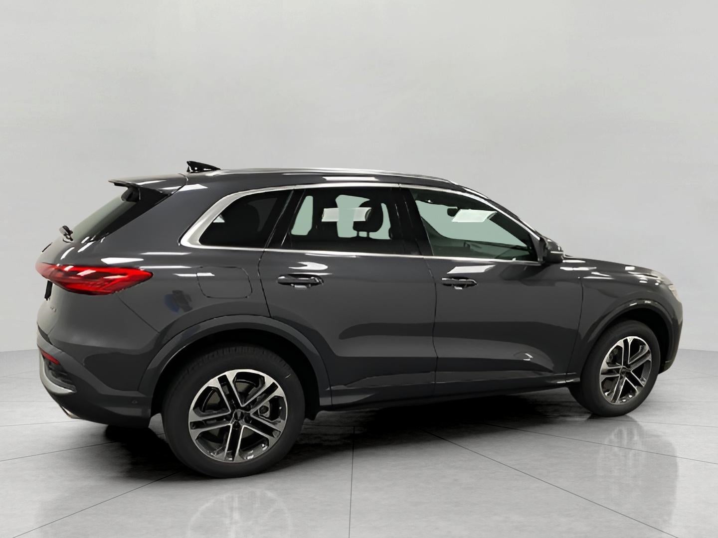 2025 Audi Q5 Premium 2.0 TFSI quattro