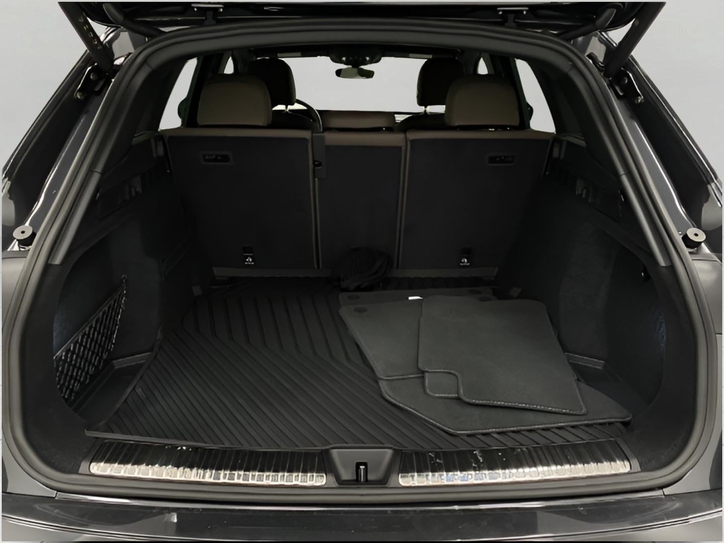 2025 Audi Q5 Premium 2.0 TFSI quattro