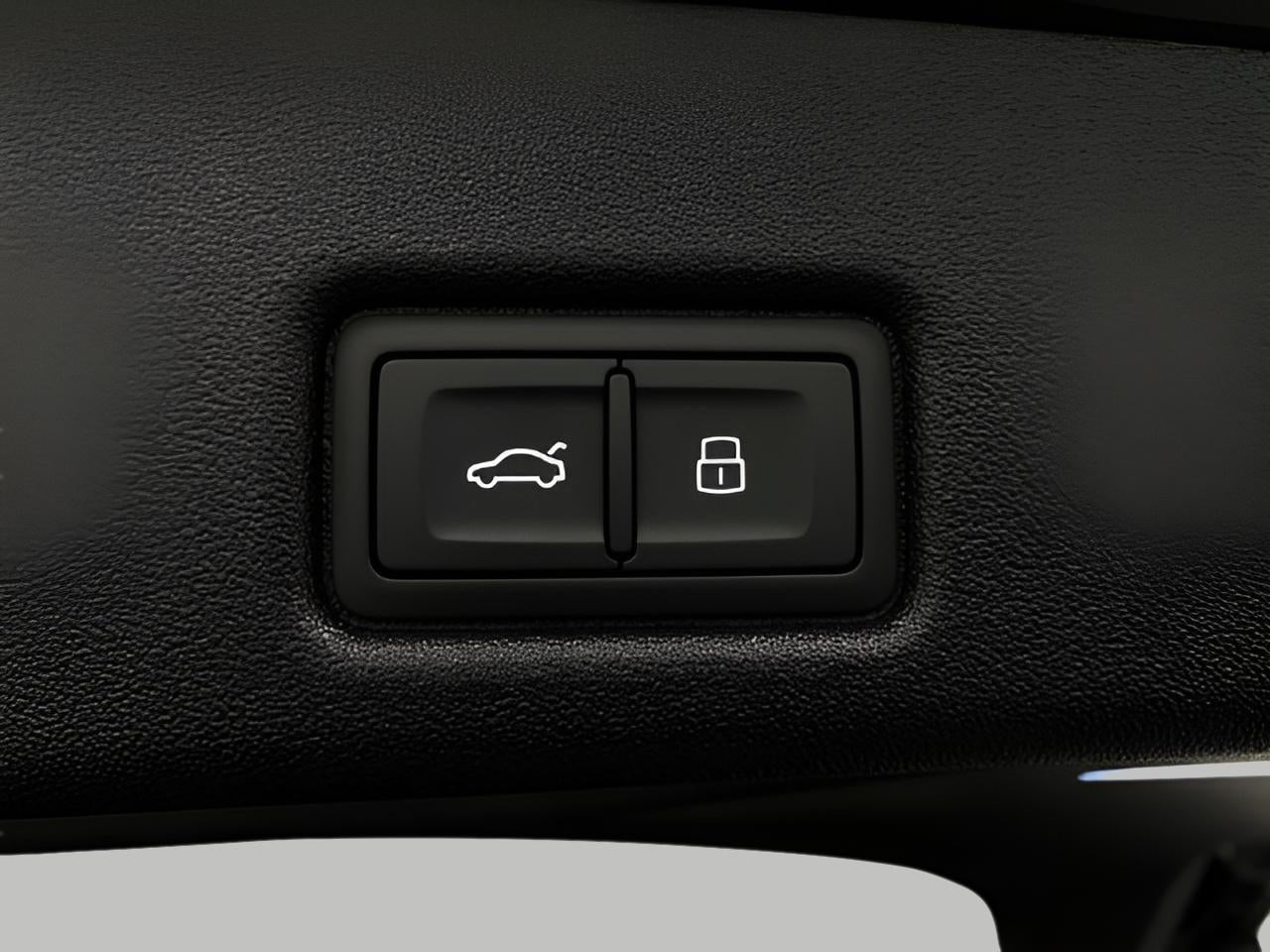 2025 Audi Q5 Premium 2.0 TFSI quattro