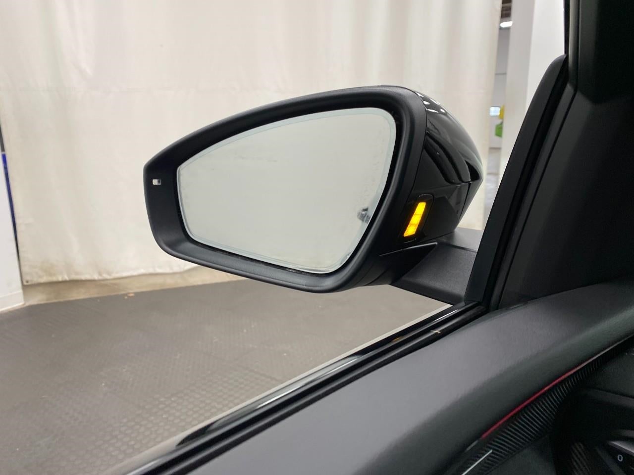 2025 Audi SQ5 Premium Plus 3.0 TFSI quattro