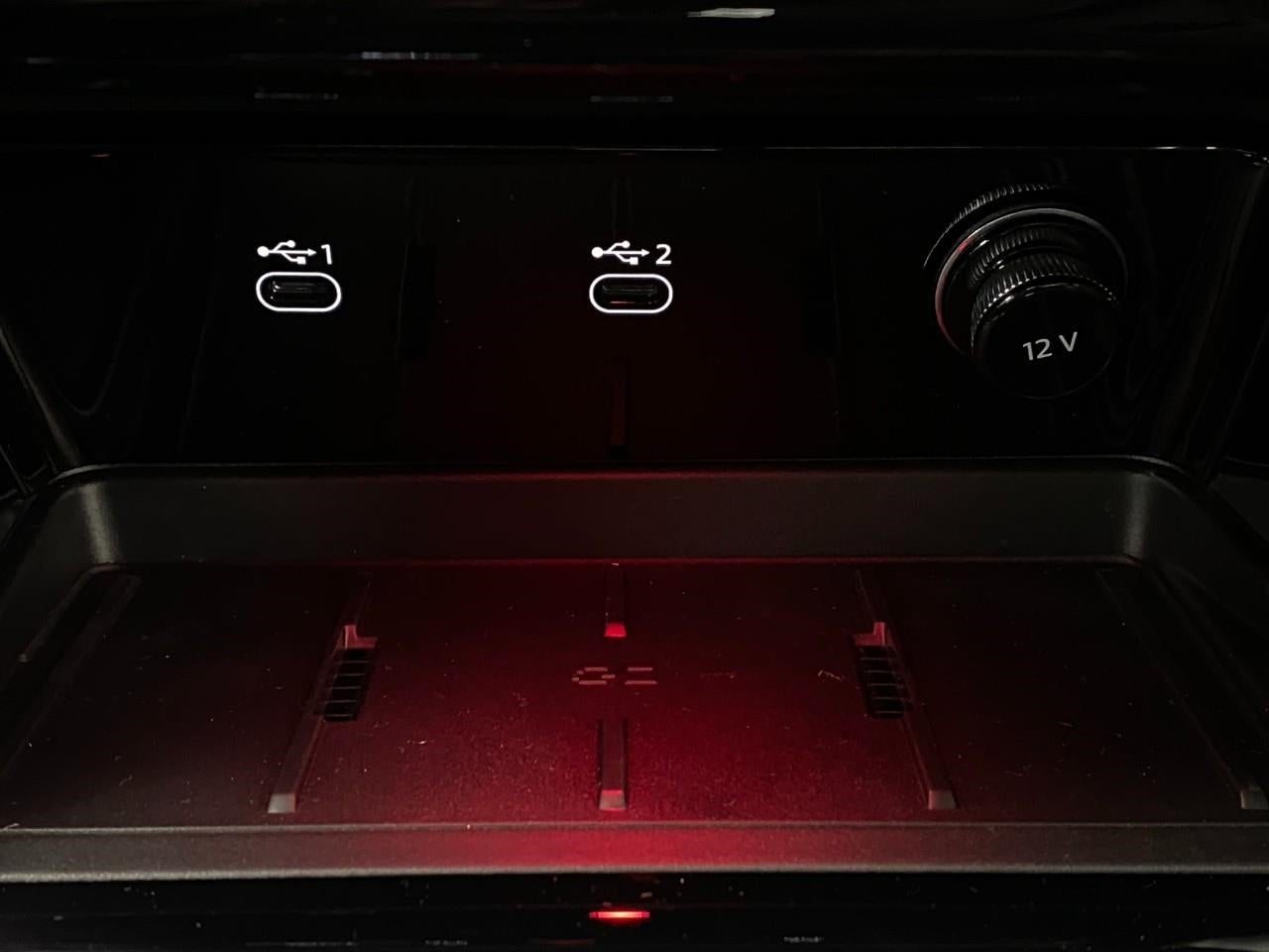 2025 Audi SQ5 Premium Plus 3.0 TFSI quattro