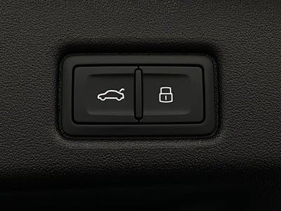 2025 Audi SQ5 Premium Plus 3.0 TFSI quattro