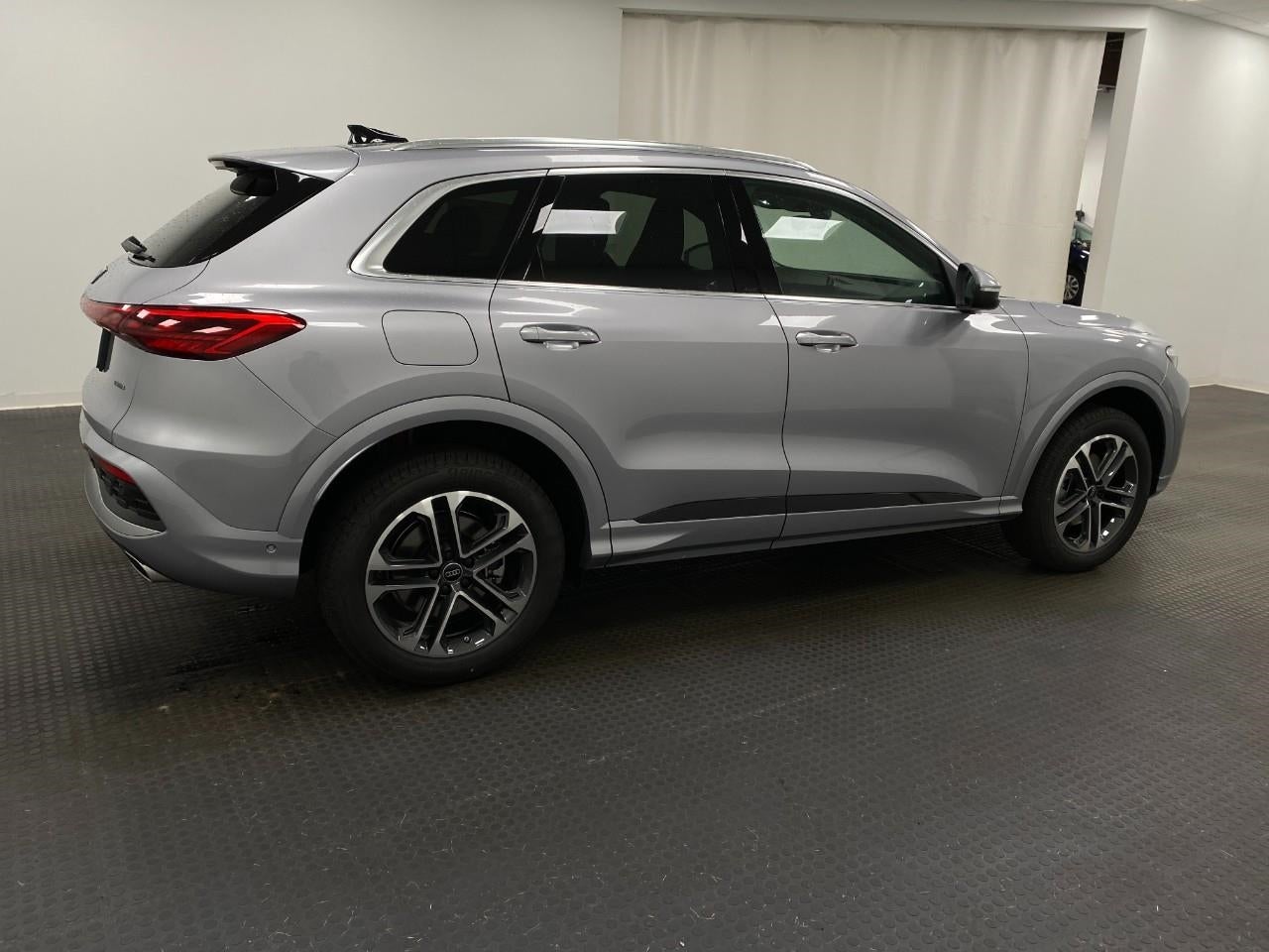 2025 Audi Q5 Premium Plus 2.0 TFSI quattro